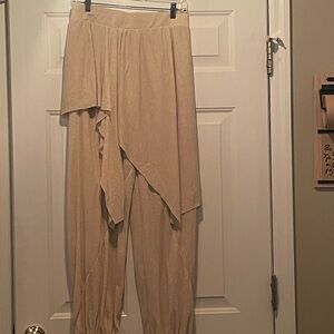 *Free People*  Free People Beach Boho Pants with Atteached Skirt Overlay